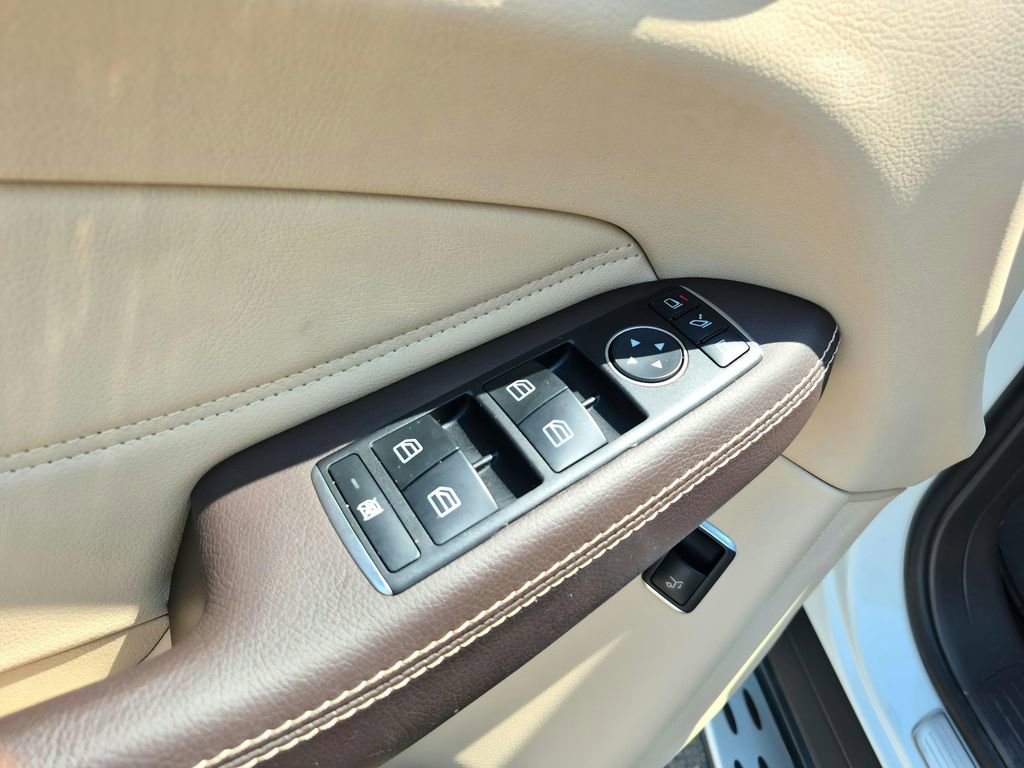 Used 2019 Mercedes-Benz GLE 400 4MATIC image 20