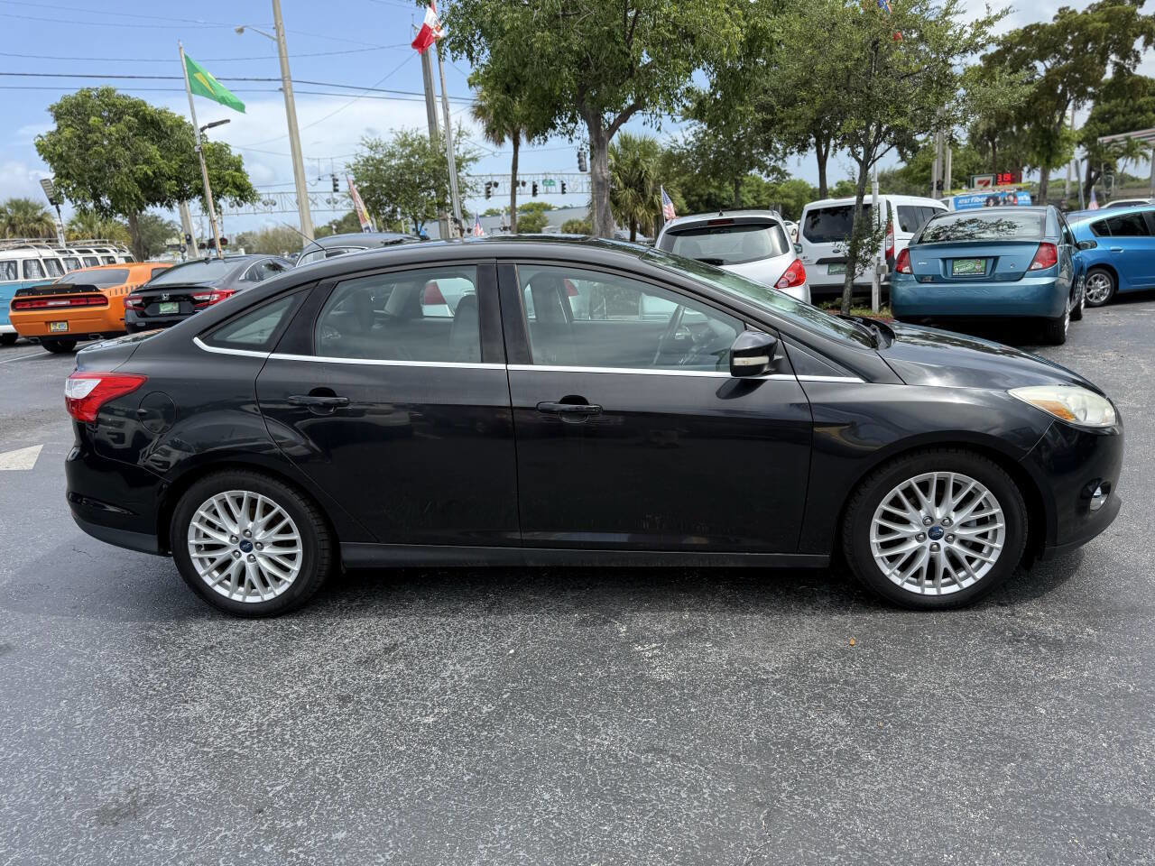 Used 2012 Ford Focus SEL image 7