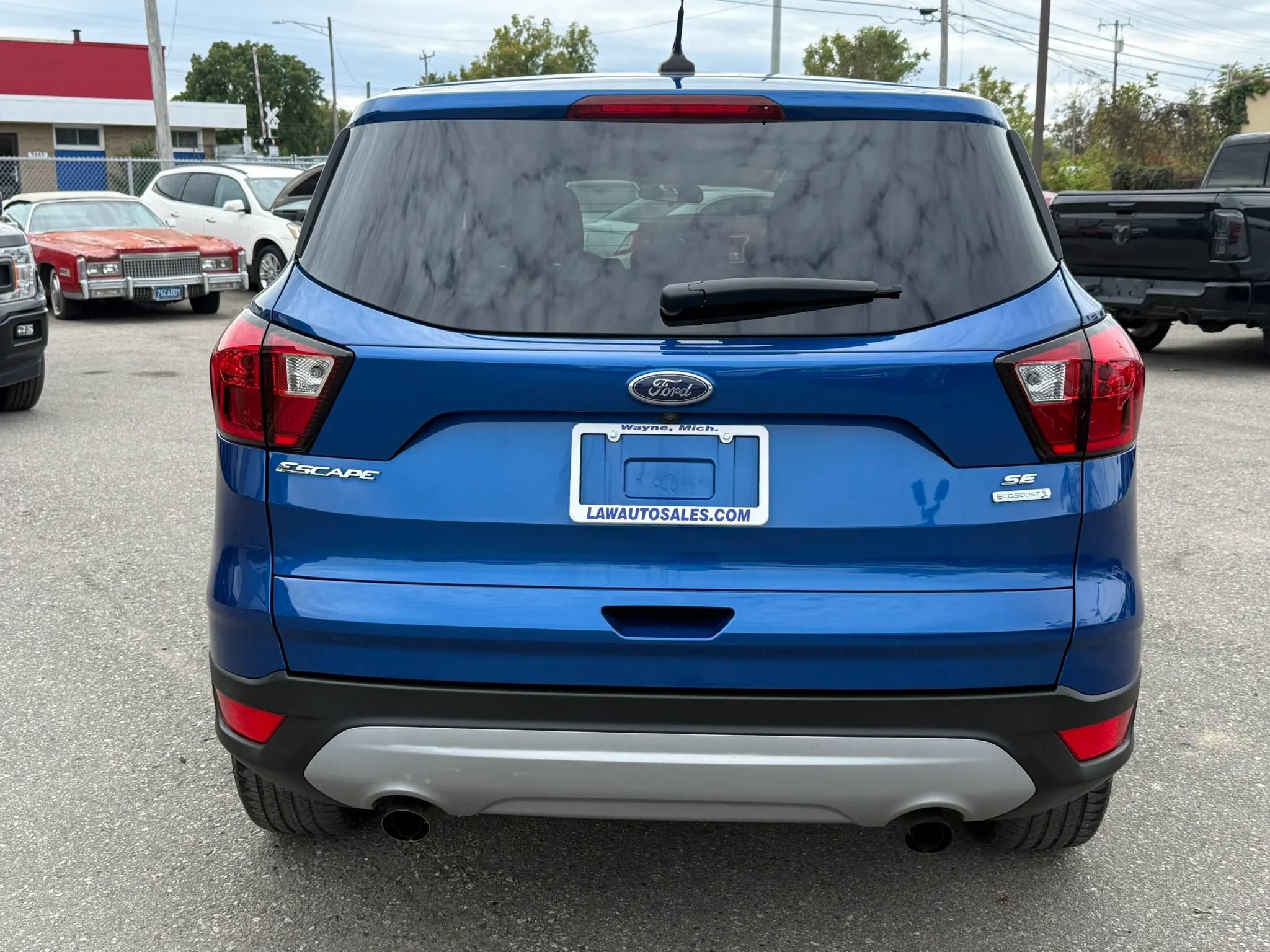 Used 2019 Ford Escape SE FWD image 6
