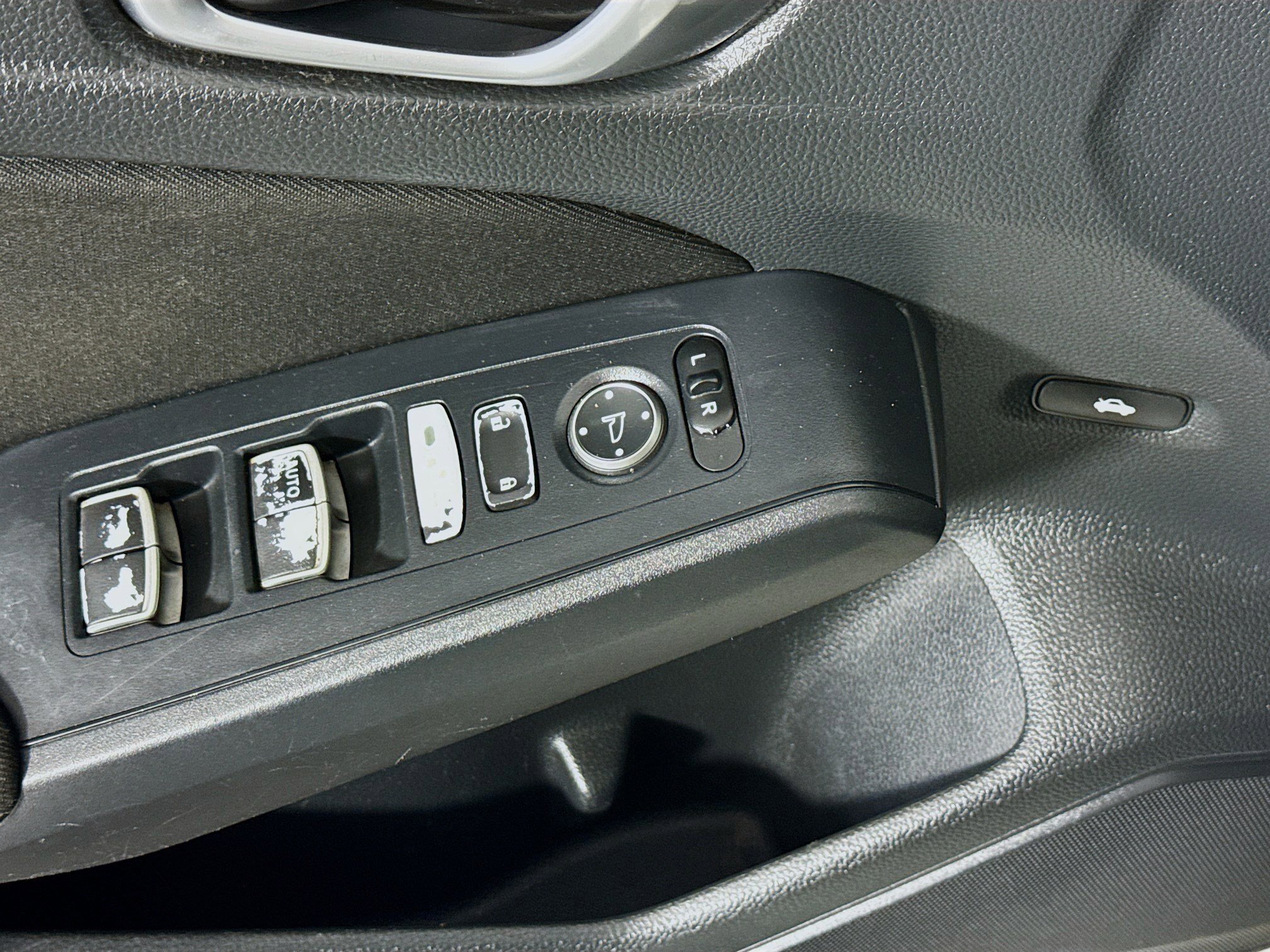 Used 2023 Honda Civic LX image 24