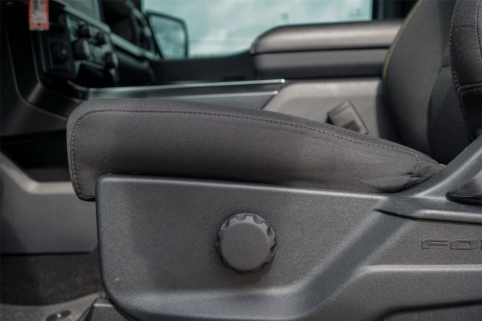 Used 2025 Ford F150 STX w/ Equipment Group 200A image 20