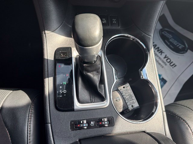 Used 2017 Toyota Highlander Limited Platinum w/ Carpet Mat Package AWD/4WD image 26