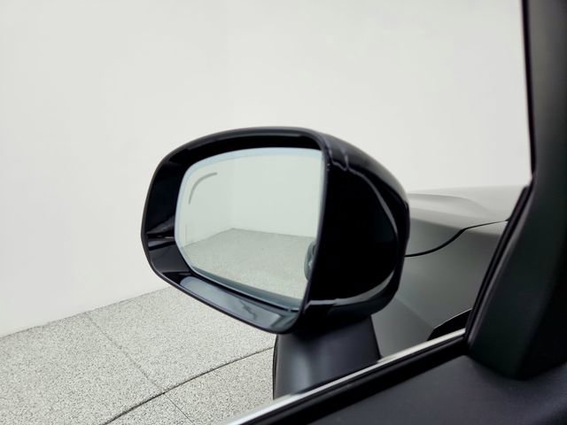 New 2026 Volvo XC90 B6 Plus w/ Protection Package image 19