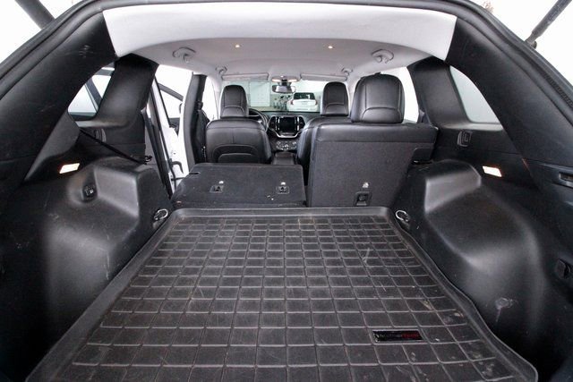 Used 2019 Jeep Cherokee Limited w/ Trailer Tow Group image 28