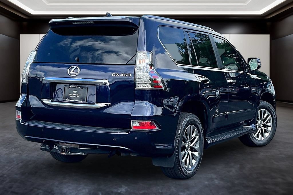 Used 2018 Lexus GX 460 Luxury w/ Preferred Accessory Package AWD/4WD image 6