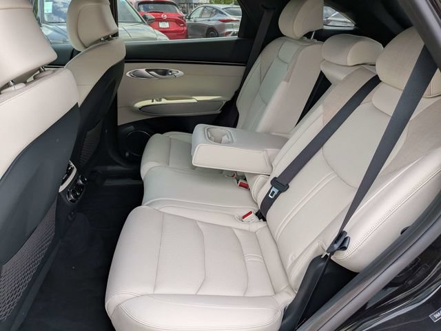 Used 2025 Genesis Electrified GV70 AWD/4WD image 17
