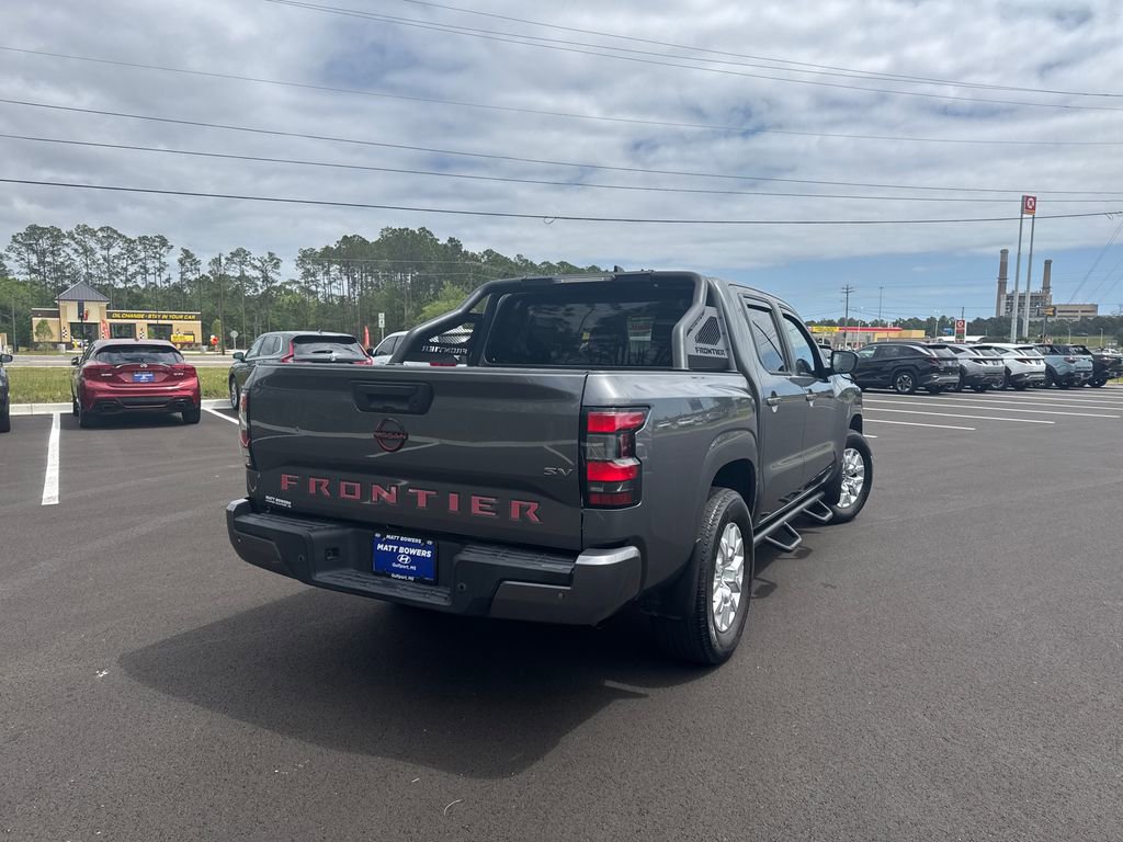 Used 2022 Nissan Frontier SV w/ Technology Package RWD image 5