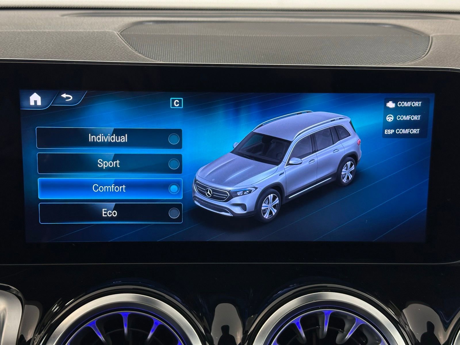 Used 2023 Mercedes-Benz EQB 300 300 w/ Exclusive Package image 37