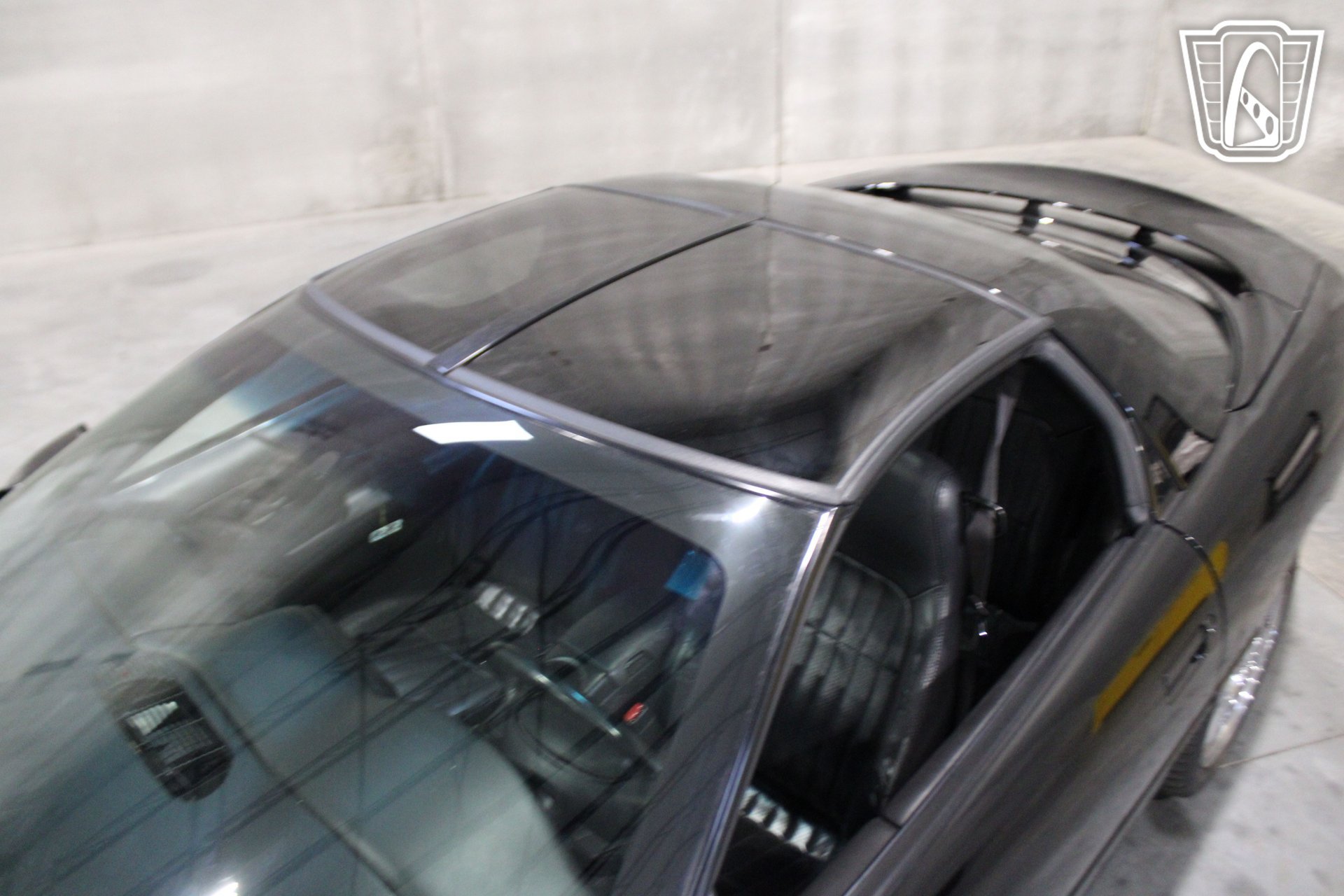 Used 2000 Chevrolet Camaro Z28 w/ SS Performance/Appearance Pkg RWD image 28