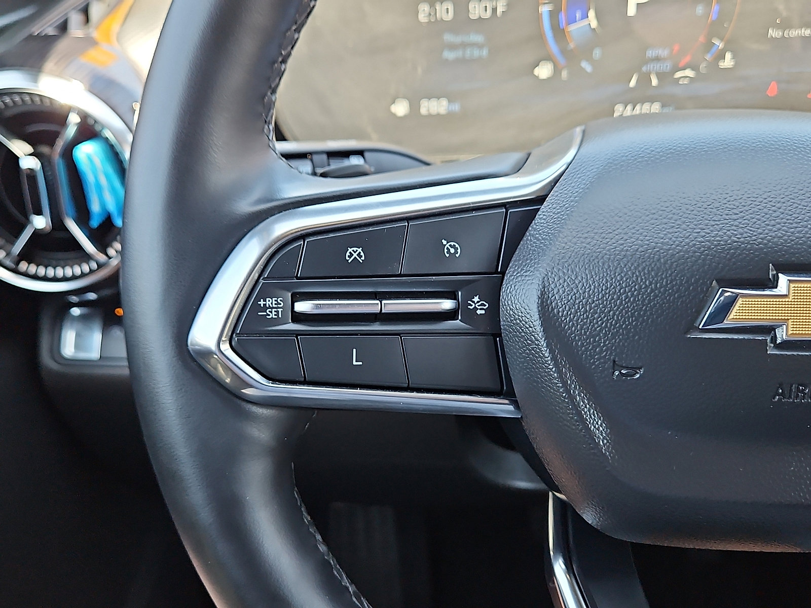 Used 2025 Chevrolet Equinox LT w/ Convenience Package II FWD image 16