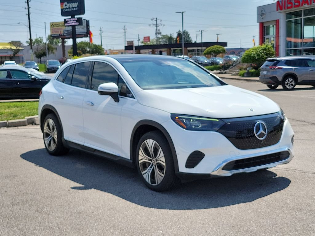 Used 2023 Mercedes-Benz EQE 350+ SUV image 4