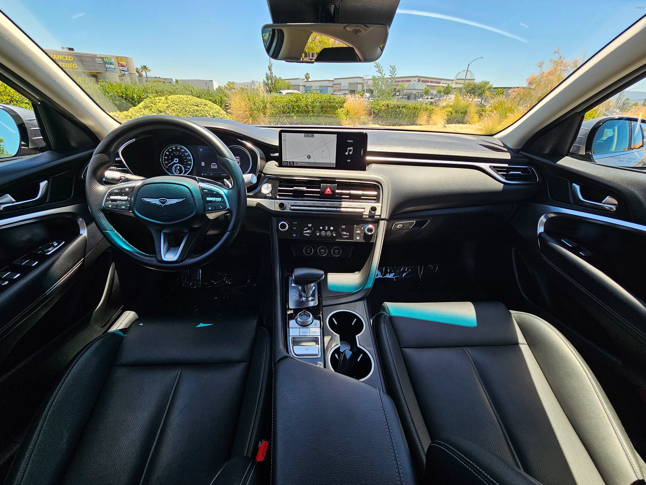 Used 2025 Genesis G70 2.5T RWD image 21