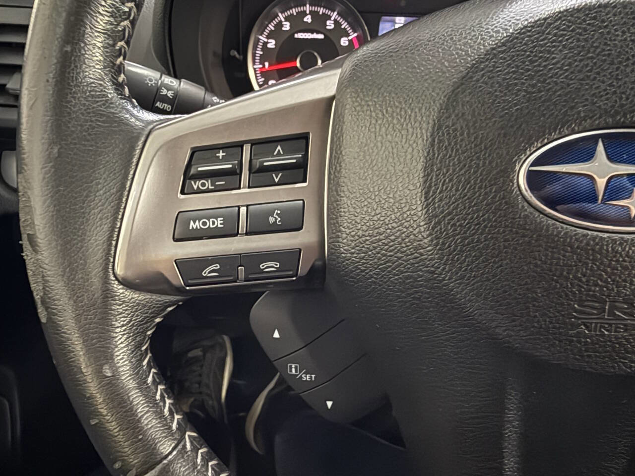 Used 2015 Subaru Forester 2.5i Limited image 23