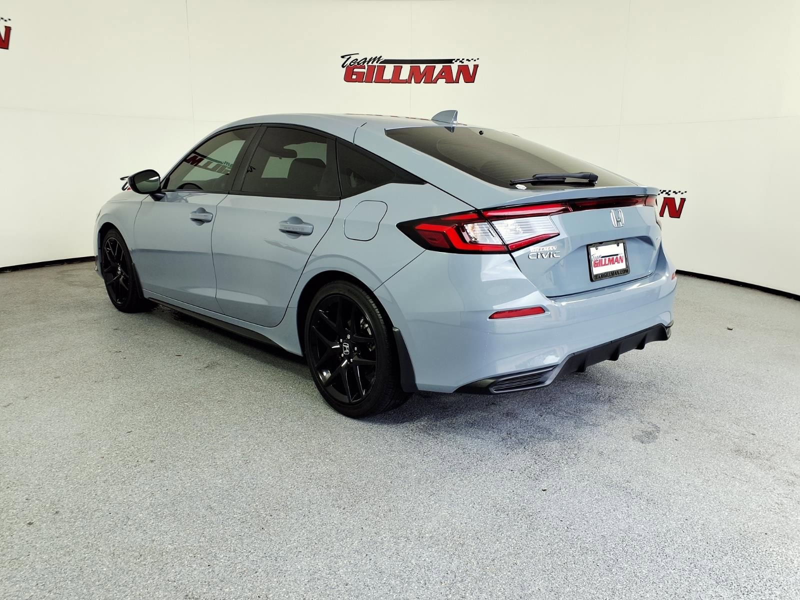 Used 2024 Honda Civic Sport image 2