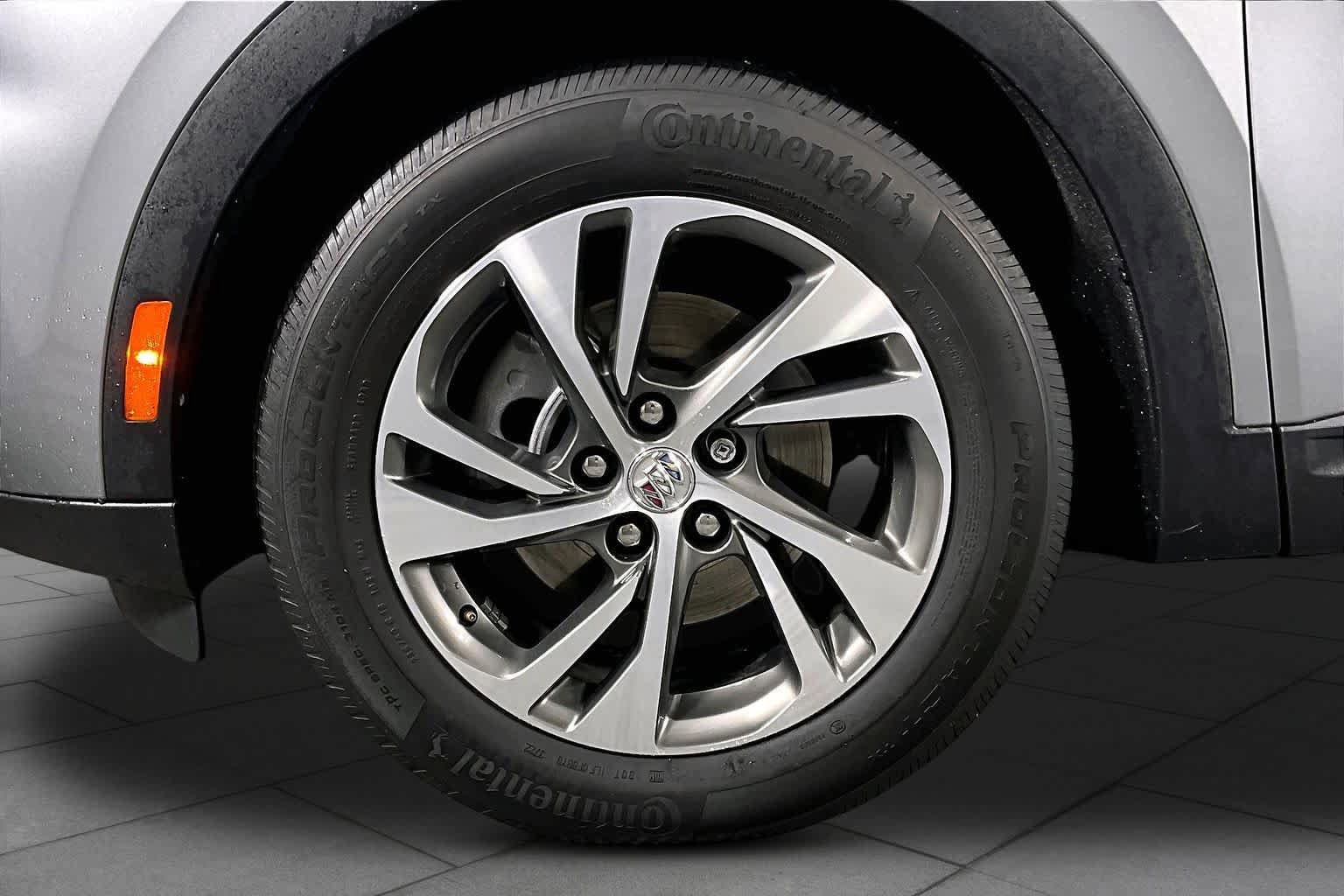 Used 2023 Buick Envision Essence FWD image 11