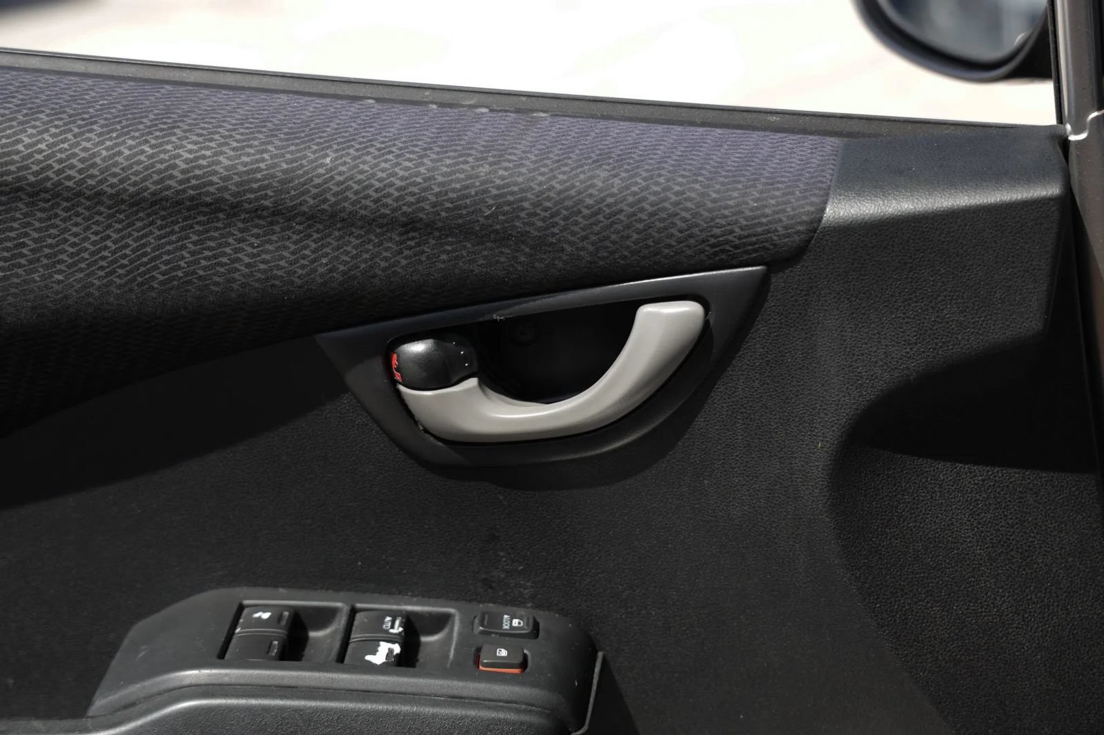 Used 2013 Honda Fit Sport image 32