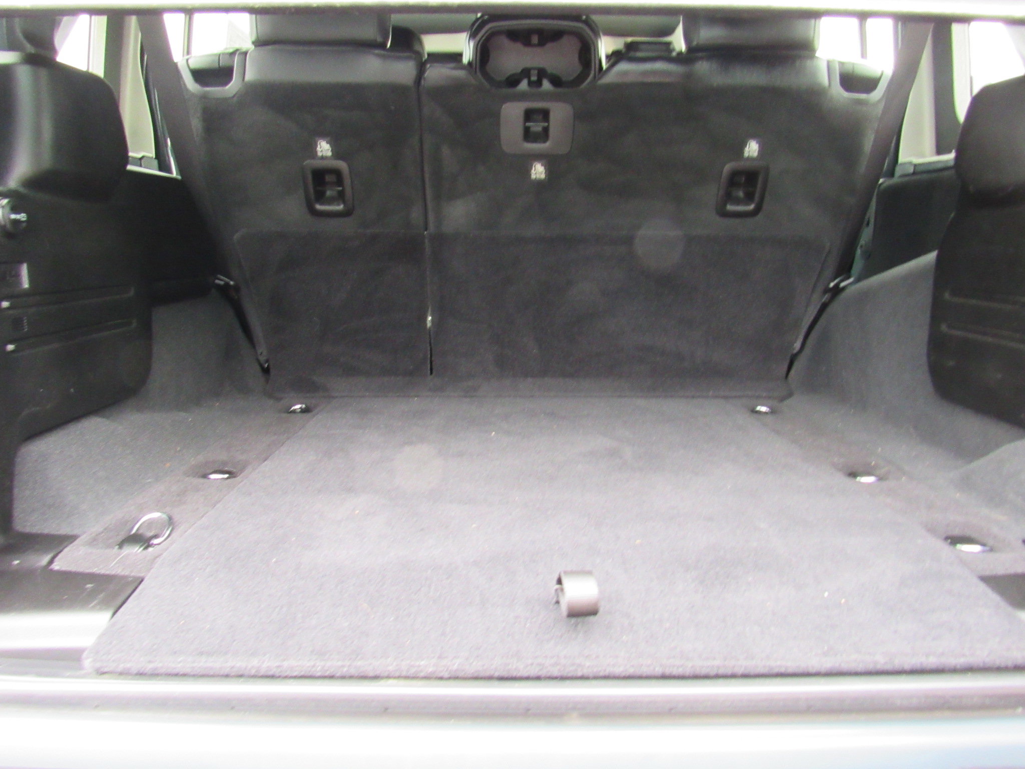 Used 2024 Jeep Wrangler Sahara w/ Safety Group image 42