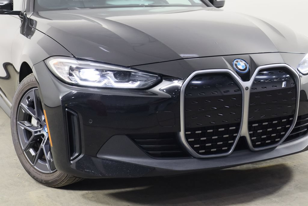 Used 2023 BMW i4 eDrive35 w/ Premium Package RWD image 41