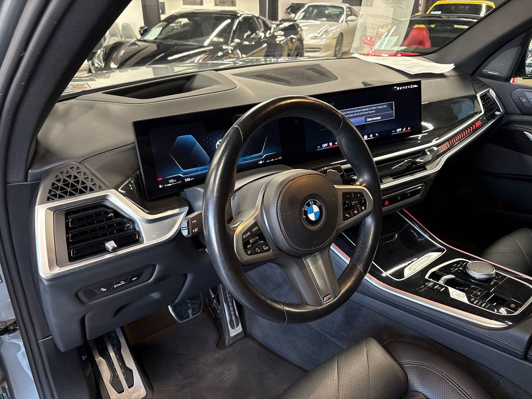 Used 2024 BMW X5 sDrive40i w/ M Sport Package image 33