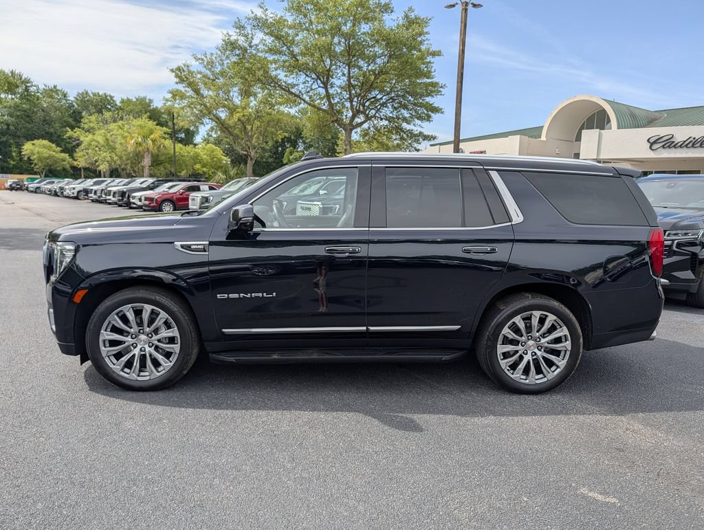 Used 2023 GMC Yukon Denali w/ Advanced Technology Package AWD/4WD image 6