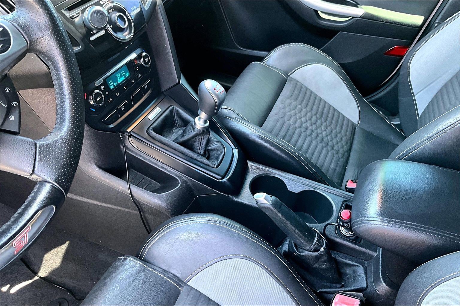 Used 2013 Ford Focus ST FWD image 13