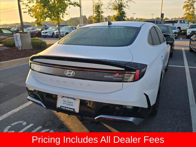 Used 2026 Hyundai Sonata SEL FWD image 6