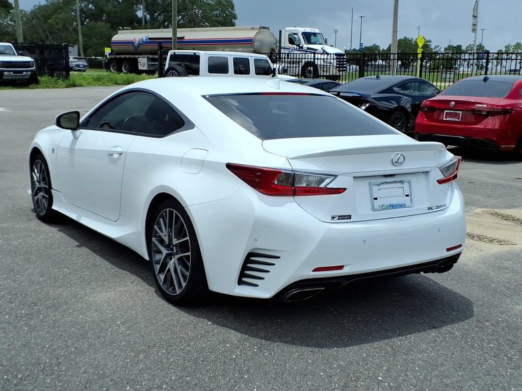 Used 2016 Lexus RC 200t RWD image 5