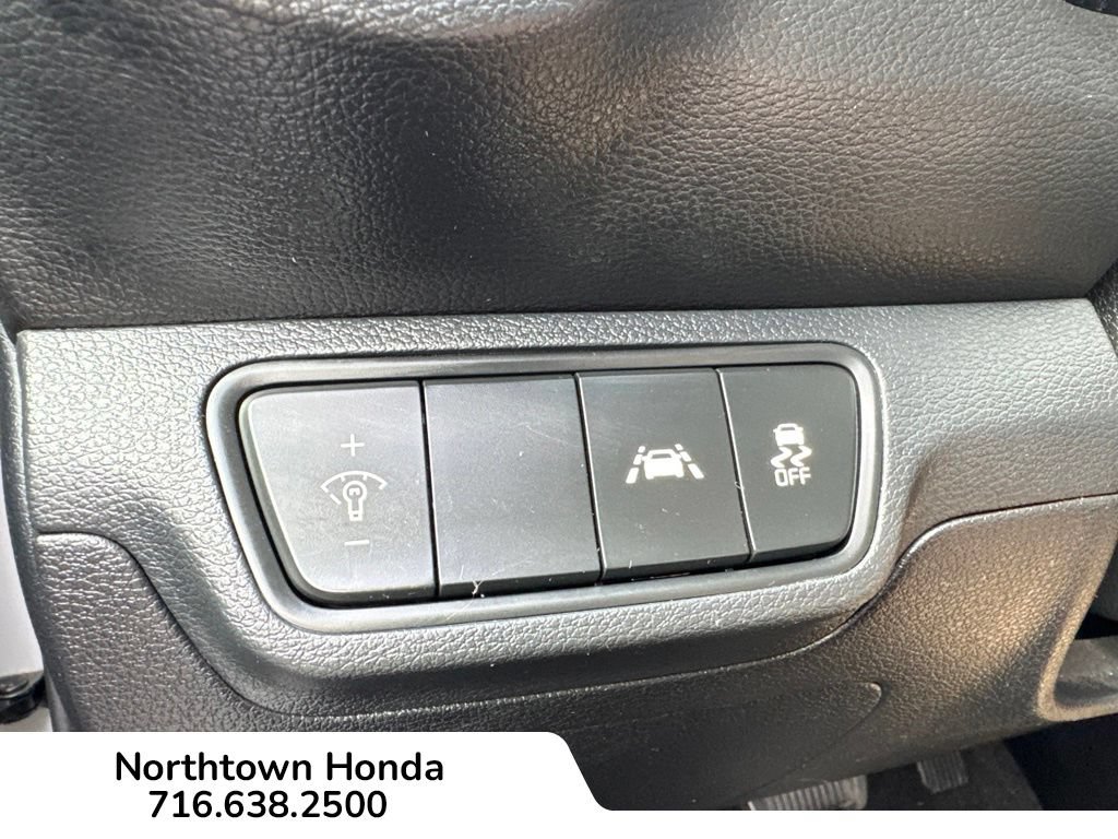 Used 2019 Kia Forte LXS FWD image 16