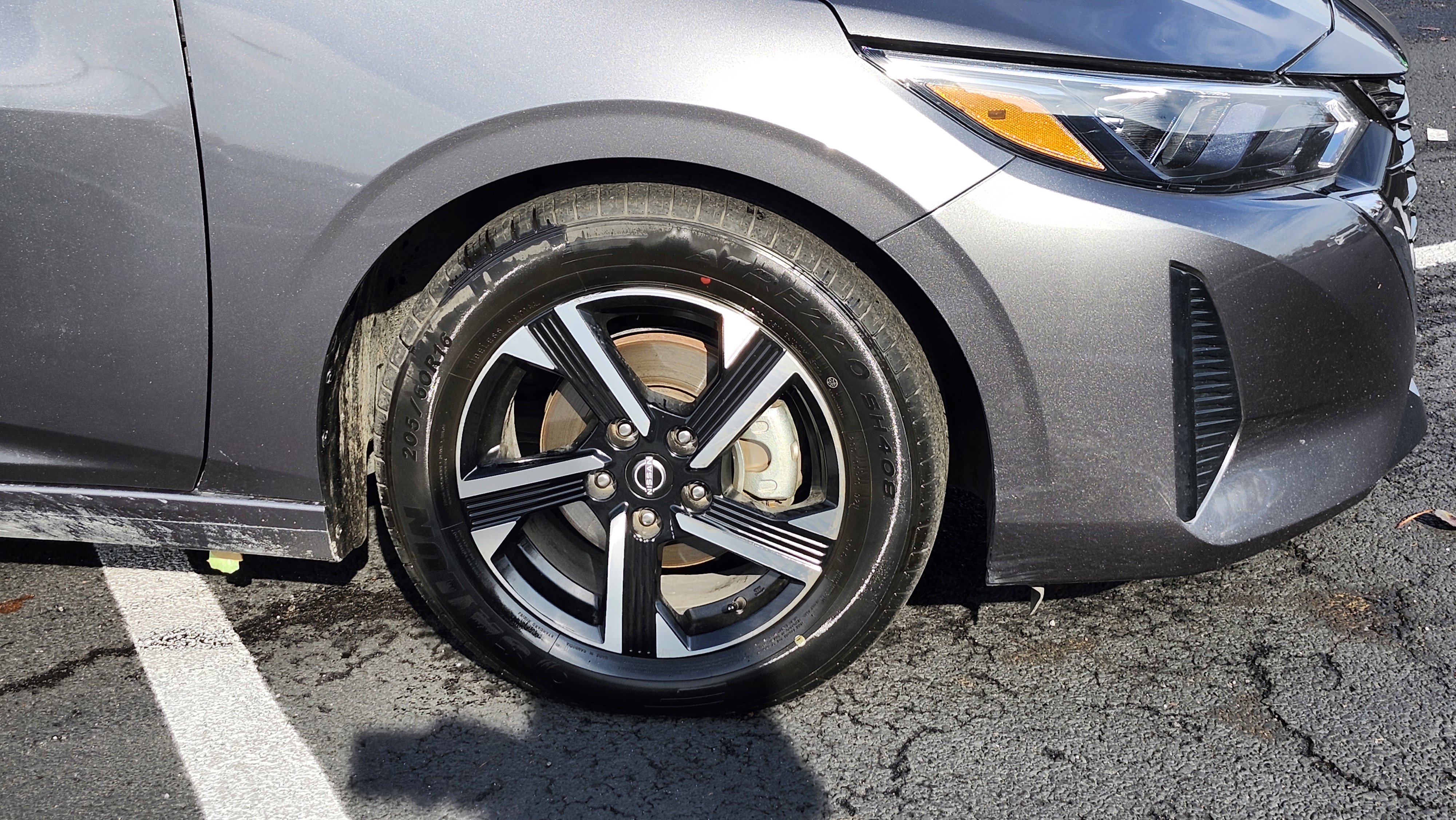 Used 2024 Nissan Sentra SV image 9