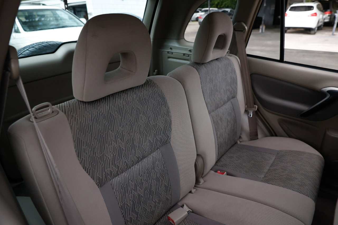 Used 2002 Toyota RAV4 2WD image 14