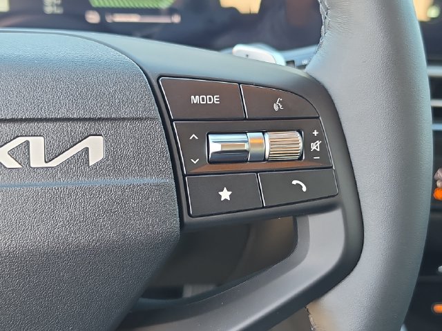 New 2027 Kia Sportage S FWD image 18