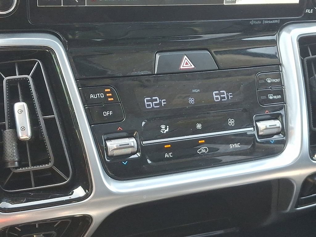 Used 2023 Kia Sorento SX FWD image 17