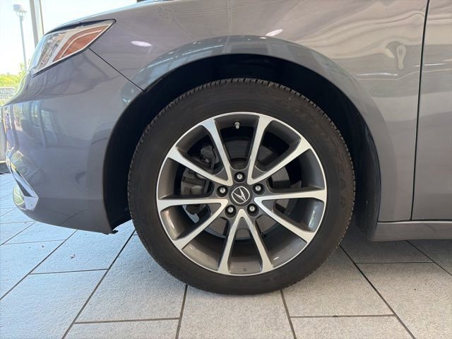 Used 2018 Acura TLX V6 SH-AWD image 8