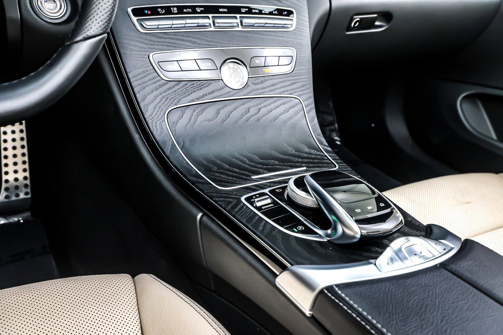 Used 2023 Mercedes-Benz C 300 Cabriolet image 7