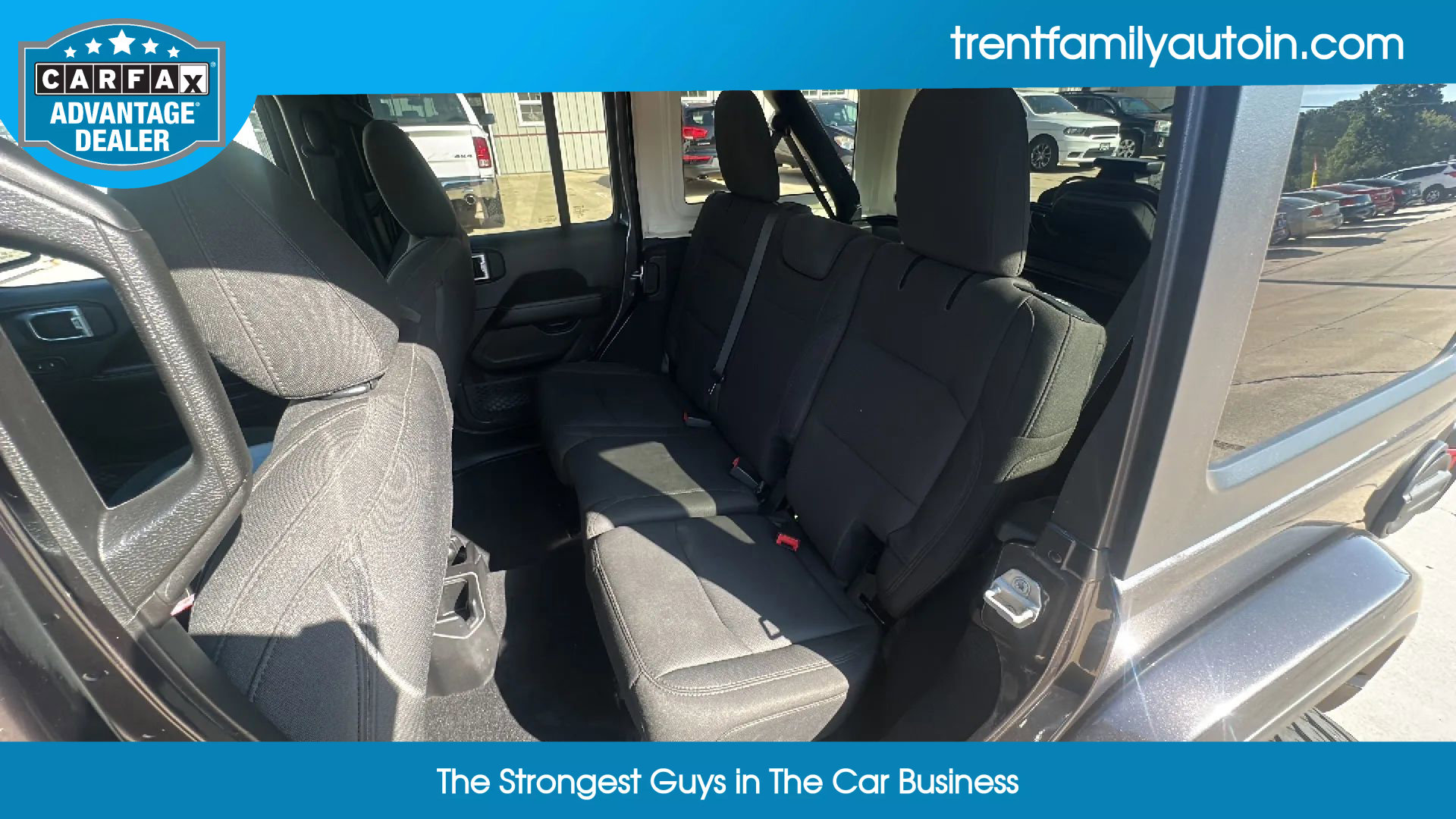 Used 2019 Jeep Wrangler Unlimited Sahara image 34