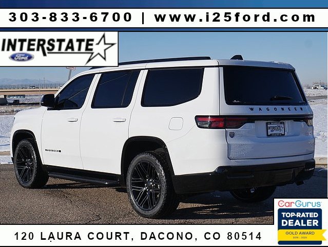 Used 2024 Jeep Wagoneer Series II image 3