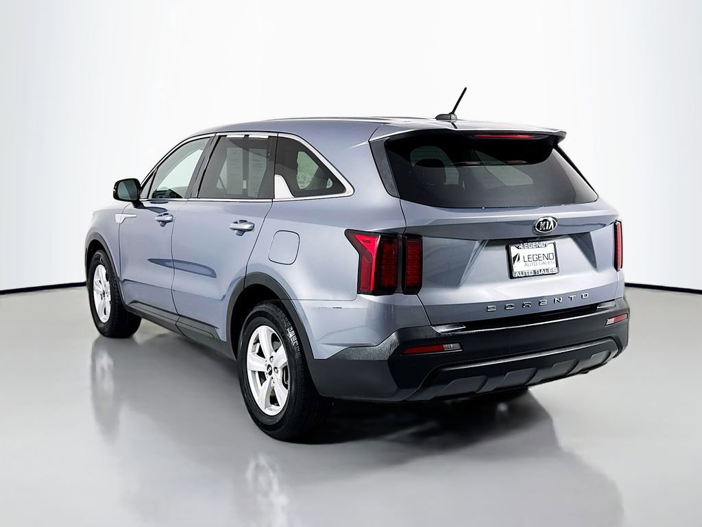 Used 2021 Kia Sorento LX FWD image 6