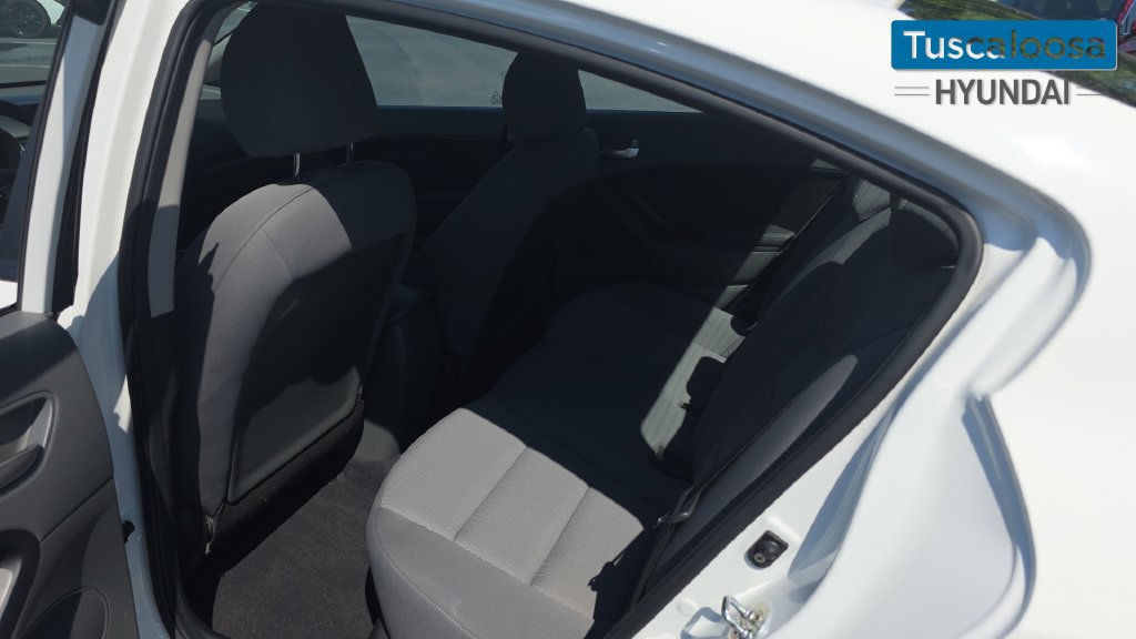 Used 2017 Kia Forte LX FWD image 22