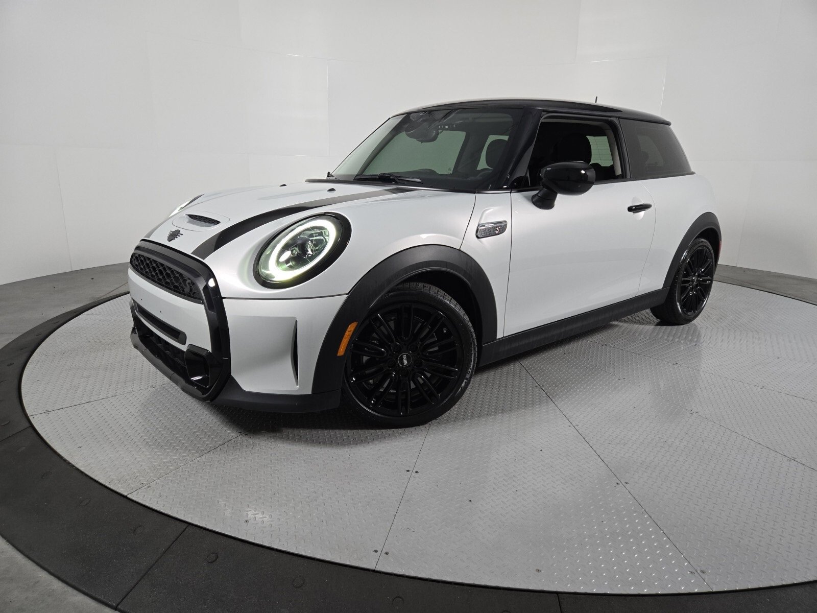 Used 2022 MINI Cooper S