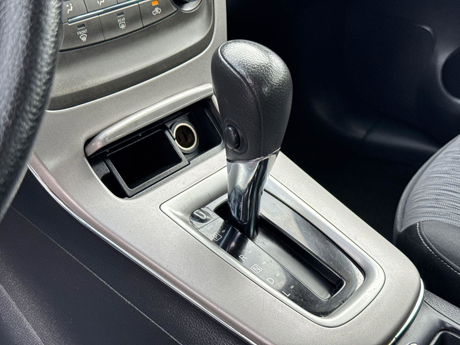 Used 2014 Nissan Sentra SV image 27