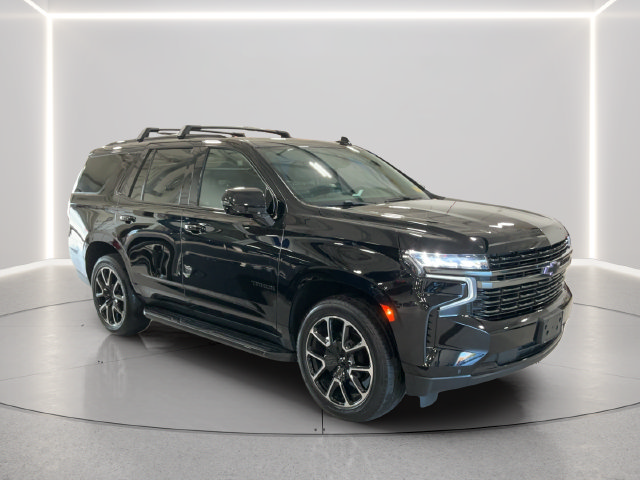 Used 2022 Chevrolet Tahoe RST w/ Luxury Package AWD/4WD image 7