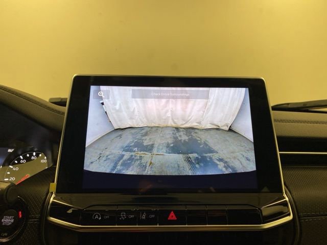 Used 2026 Jeep Compass Latitude image 11