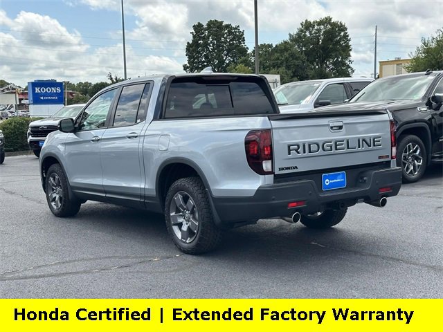 Used 2025 Honda Ridgeline TrailSport image 3