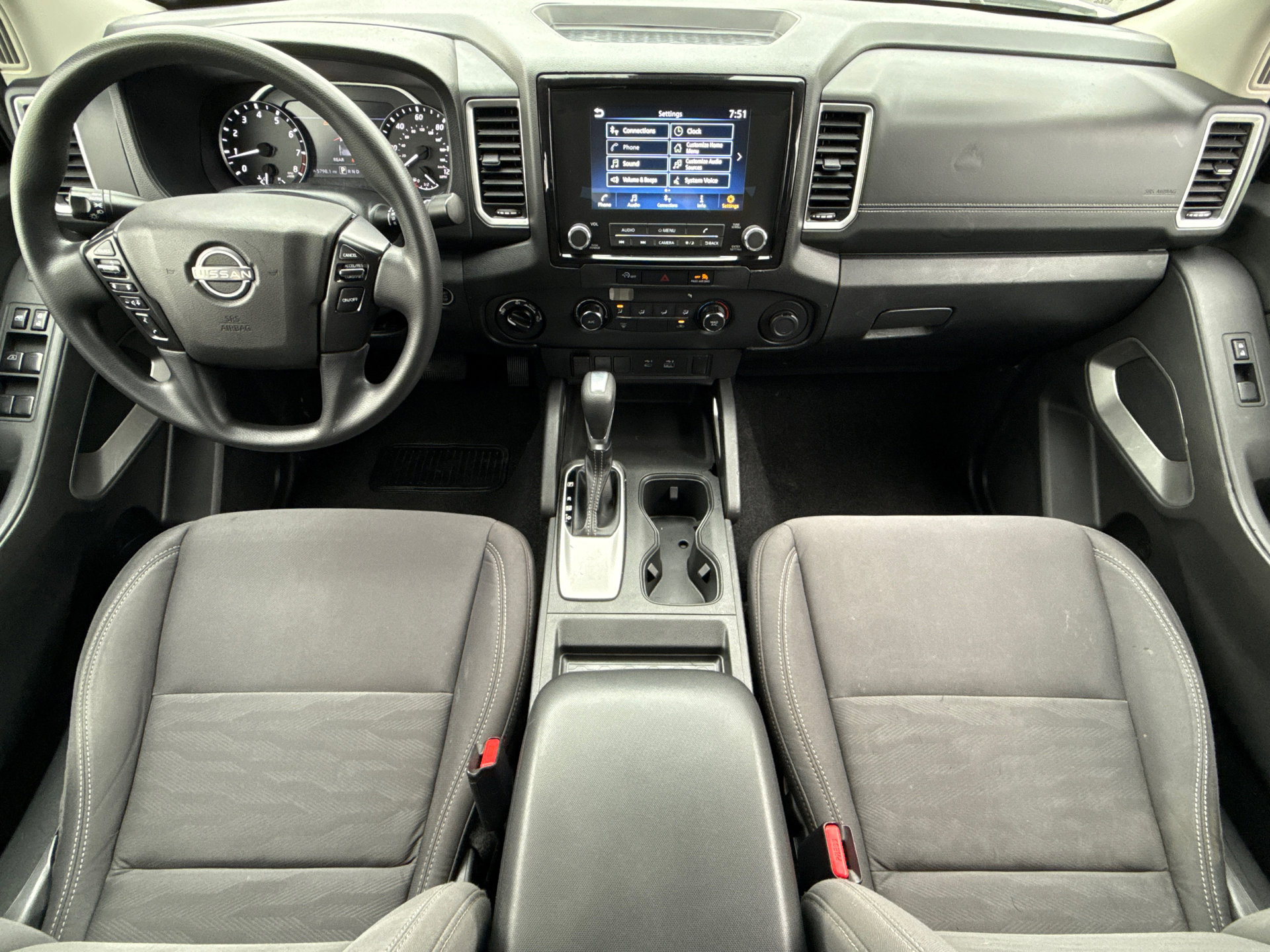 Used 2023 Nissan Frontier SV AWD/4WD image 17