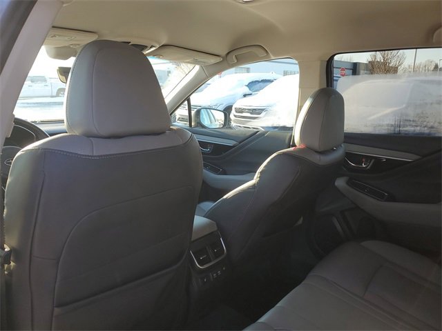 Used 2020 Subaru Outback Limited image 11