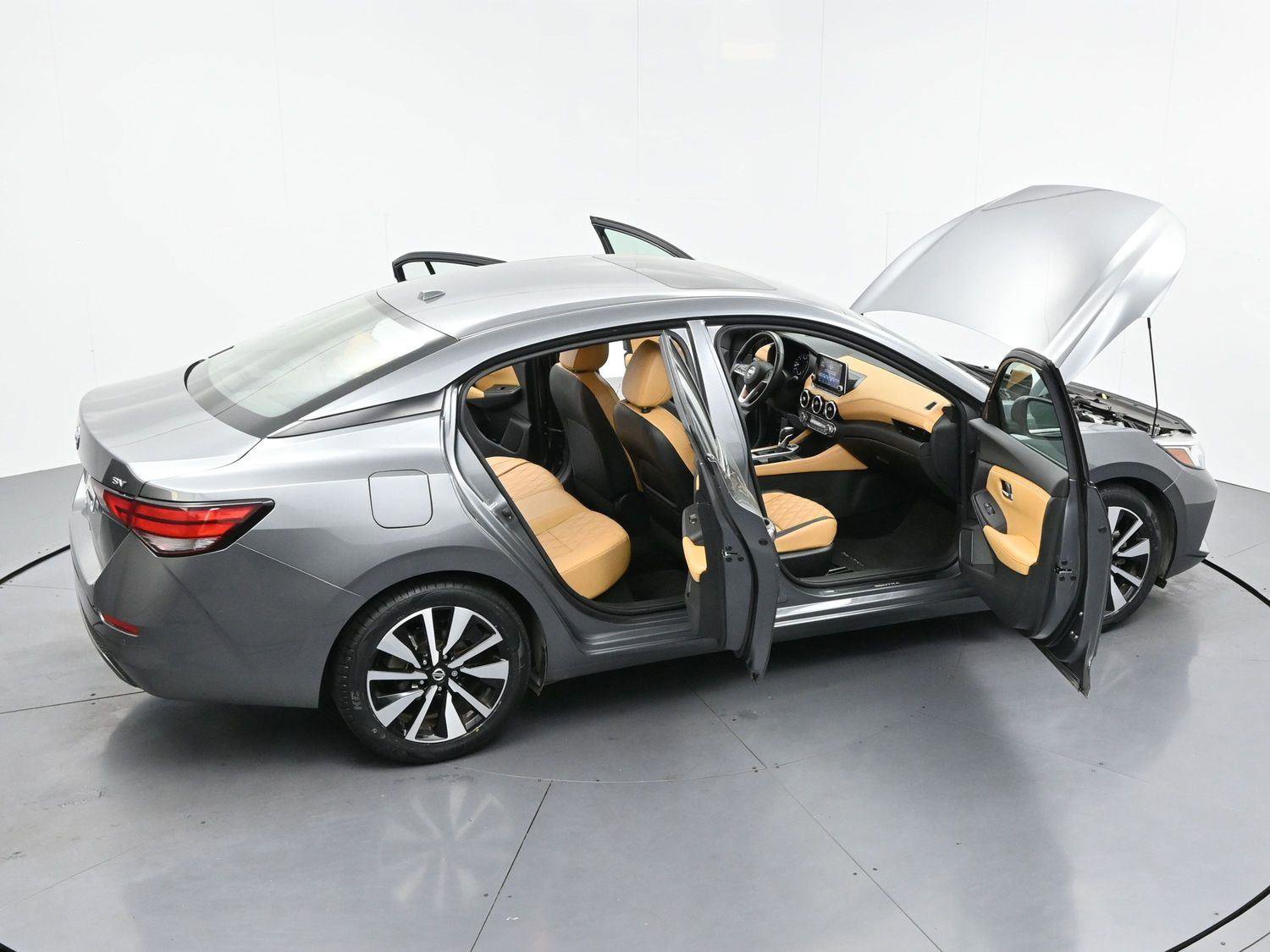 Used 2023 Nissan Sentra SV w/ SV Premium Package FWD image 34