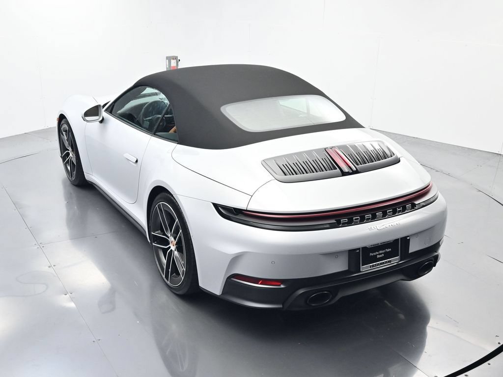 Certified 2026 Porsche 911 Carrera RWD image 35
