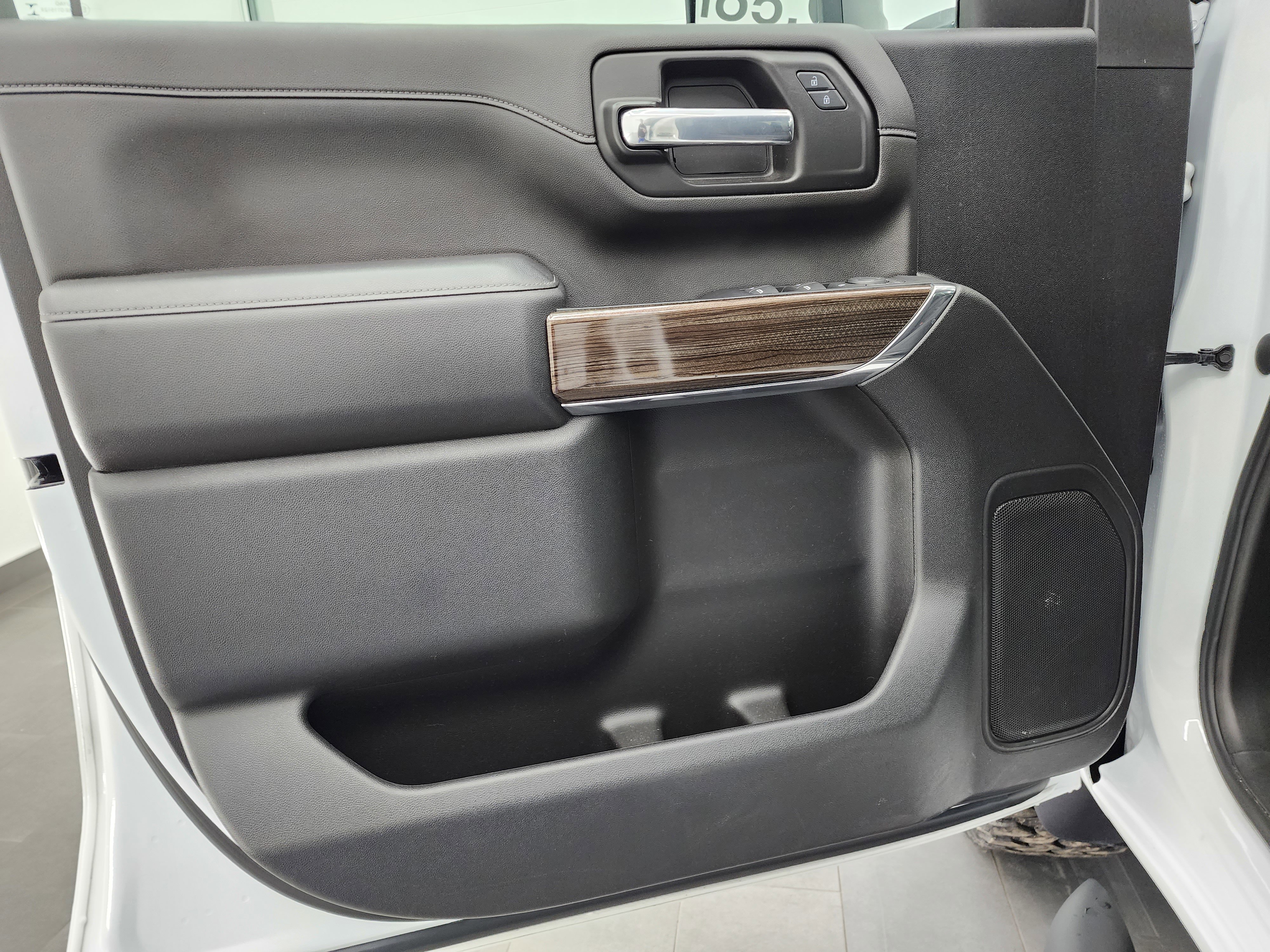 Used 2023 Chevrolet Silverado 2500 LT w/ Z71 Sport Edition image 37