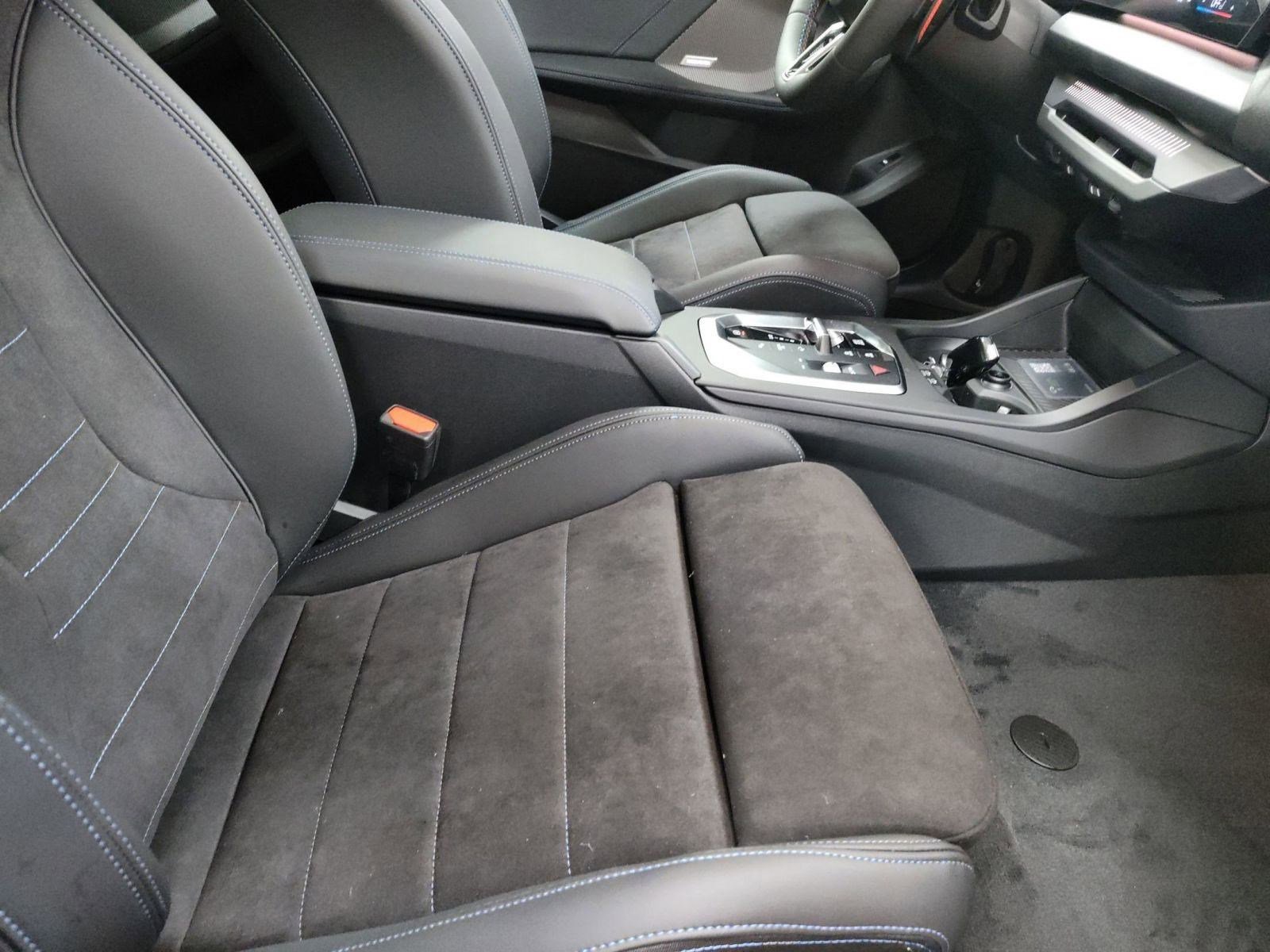 New 2026 BMW M235i xDrive w/ Technology Package image 25