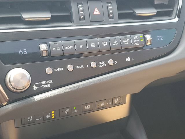 Used 2025 Lexus ES 350 Ultra Luxury w/ Accessory Package (Z1) FWD image 17